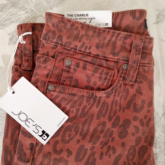 Joe's New Women's Skinny Jean - Picture 6 of 6